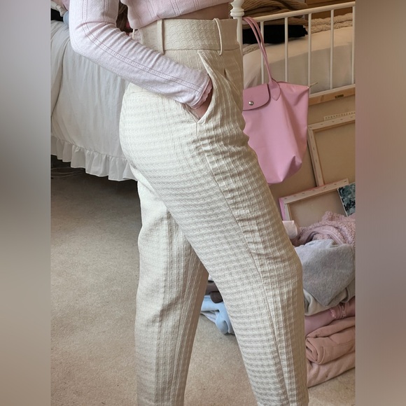 Cream trousers from zara - Picture 3 of 8